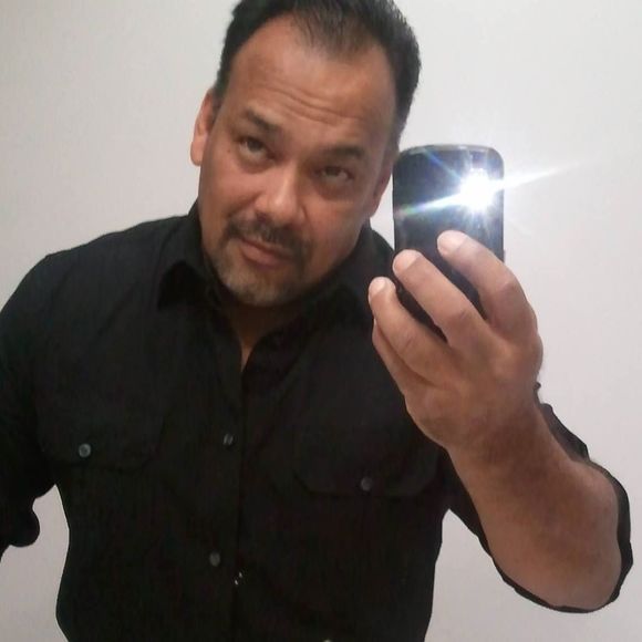 Meet your Posher, Daniel - Picture 1 of 1