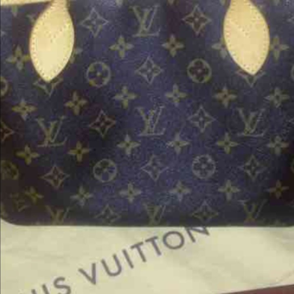 Louis Vuitton-Authentic -Neverfull PM