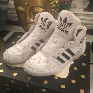✨ adidas trainers ✨