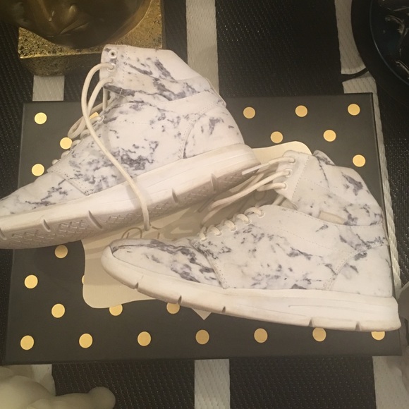 ✨ marble print vans sneakers ✨ - Picture 3 of 3