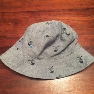 Skull and Crossbones Sun-hat