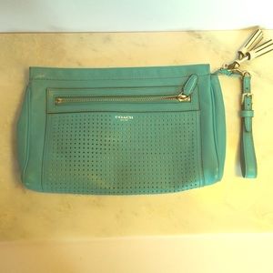 Coach clutch turquoise