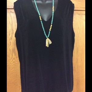 CHICO'S TRAVELERS SLEEVELESS TOP