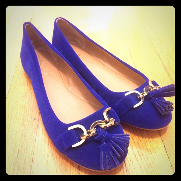 Aldo suede flats! Royal blue