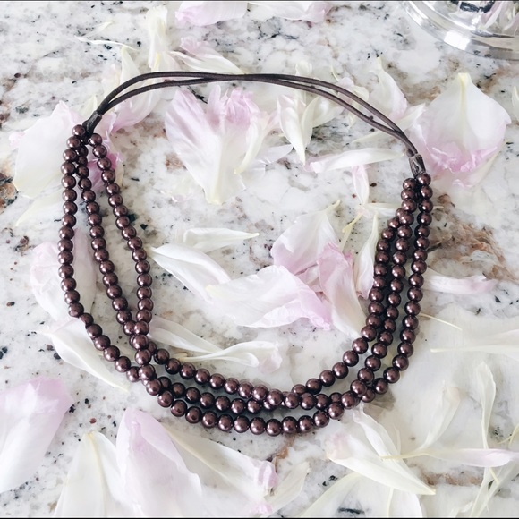 ANTHROPOLOGIE // Brown Pearl Headband - Picture 1 of 4