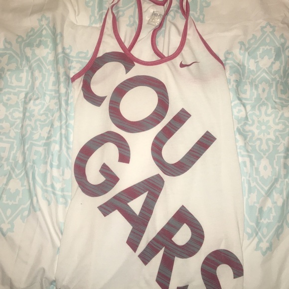 Nike workout top