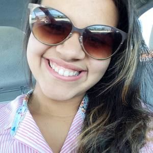 Meet your Posher, Vanessa