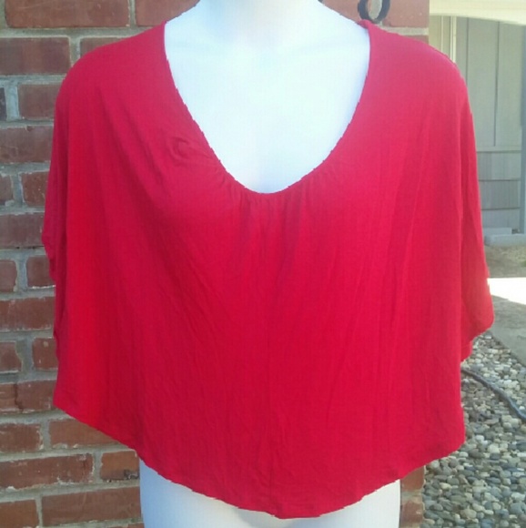Red winged top with lace