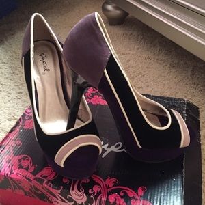 Black and lavender pumps