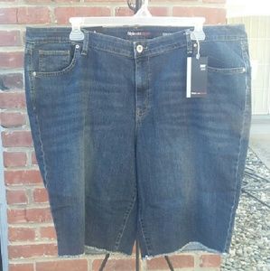 Style & co jean cut off shorts
