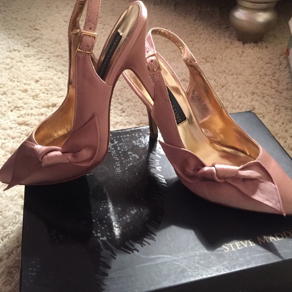 Pink heels