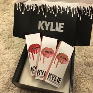 💋Authentic Kylie Lip Kit in EXPOSED 💋 Brand New