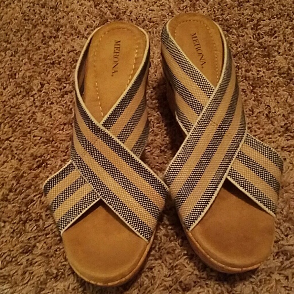 Merona Canvas striped wedges, blue and tan