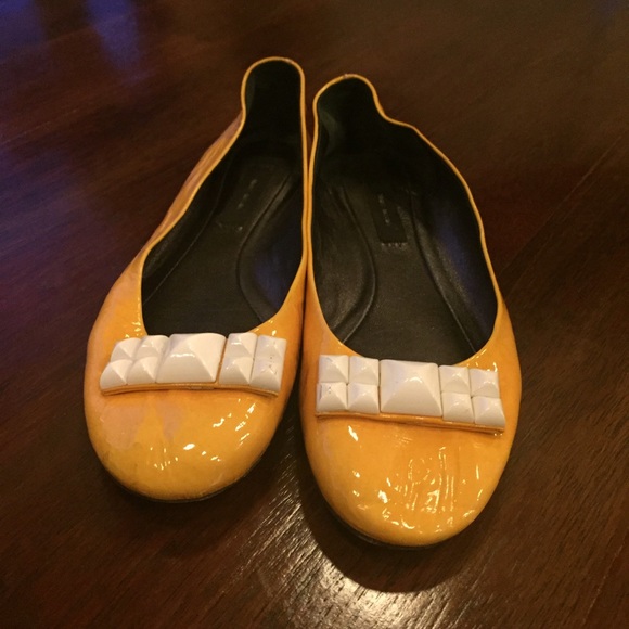 Marc Jacobs Studed Patent leather Flat