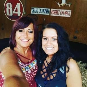 Meet your Posher, Janet