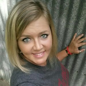 Meet your Posher, Jerra