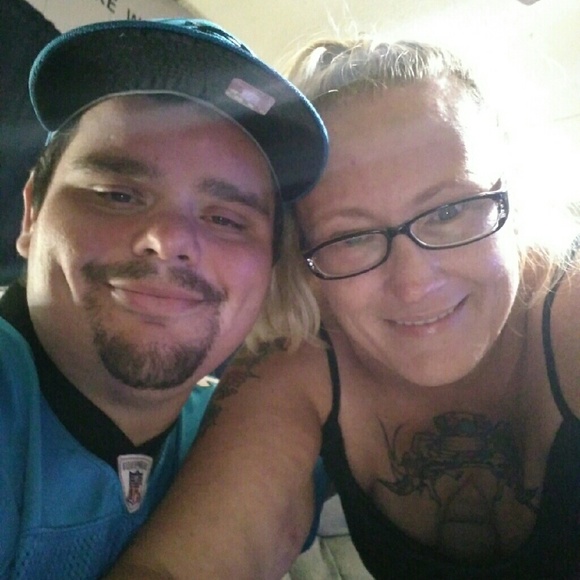 Meet your Posher, Amy - Picture 2 of 4