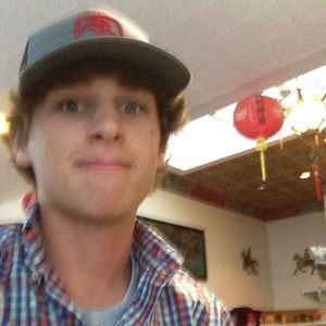 Meet your Posher, Blake