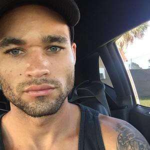 Meet your Posher, Curtis