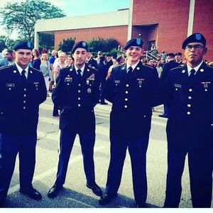 Meet your Posher, Mauro