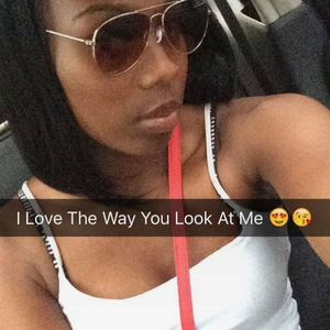 Meet your Posher, Xonia