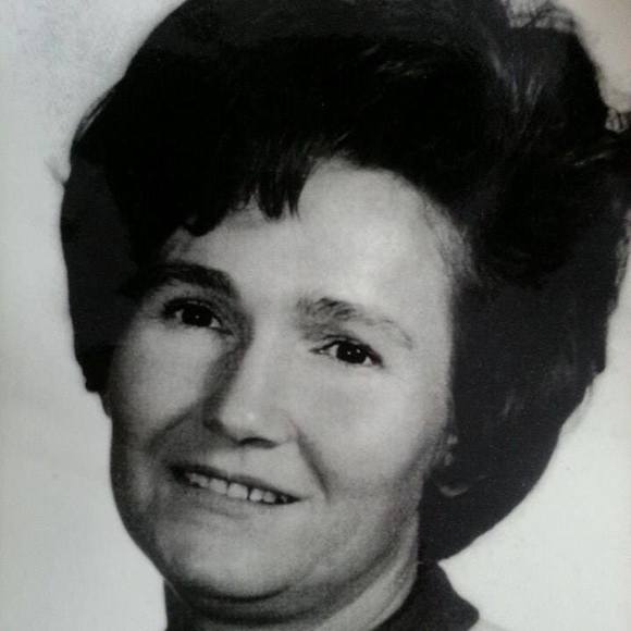 Meet your Posher, Rae - Picture 1 of 1