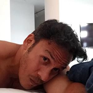 Meet your Posher, Cesar augusto