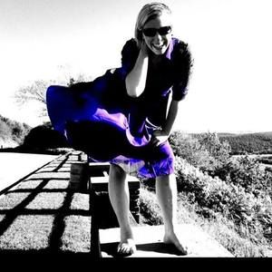 Meet your Posher, April