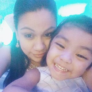 Meet your Posher, Alma