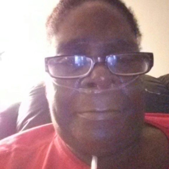 Meet your Posher, Elaine - Picture 1 of 1