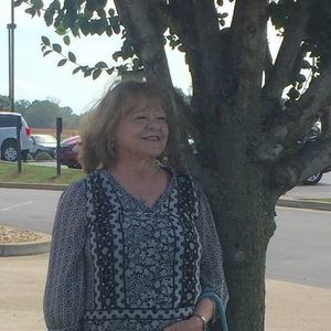 Meet your Posher, Phyllis