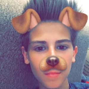 Meet your Posher, Casey