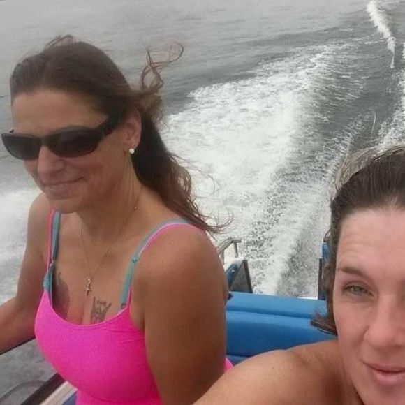 Meet your Posher, Sandra - Picture 1 of 1