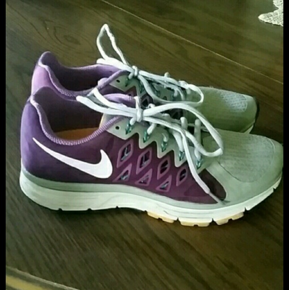Women S Nike Zoom Midfit Athletic Running Shoes Women S Nike Zoom Midfit Athletic Running Shoes