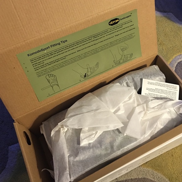 Vibram Five-Fingers - Picture 3 of 3