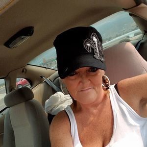 Meet your Posher, Robin