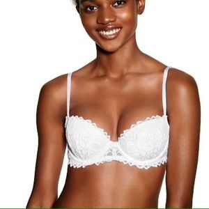 Victoria's Secret PINK date push-up bra white