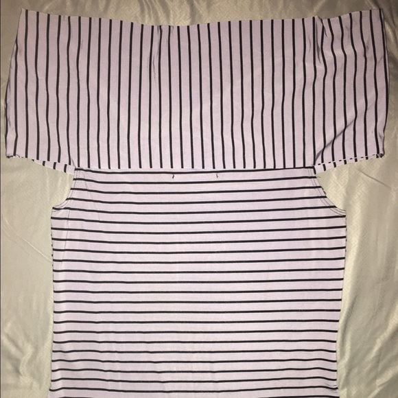 Off shoulder Silver/gray Silky sleeveless blouse - Picture 3 of 3