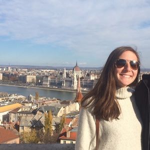 Meet your Posher, Katie
