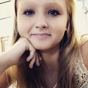 Meet your Posher, Katlynn