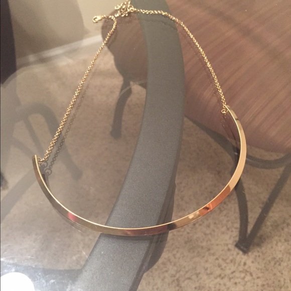 Gold choker/ triangle necklaces - Picture 1 of 2