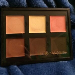 Anastasia Beverly Hills cream contour palette Med