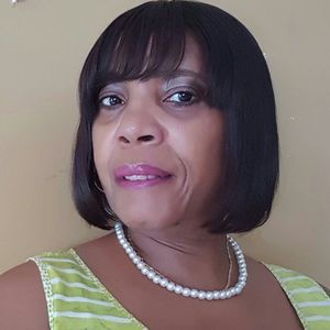 Meet your Posher, Edith