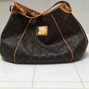 Louis Vuitton Monogram Galliera GM
