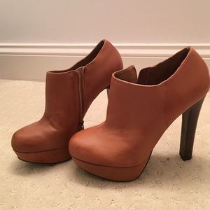 Steve Madden heels!