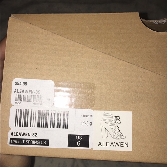 call it spring heels beige color - Picture 4 of 4