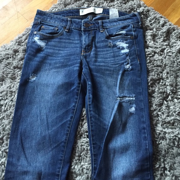 Skinny jeans with rips - Picture 1 of 3