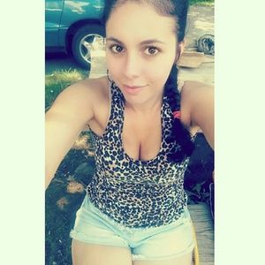 Meet your Posher, Rachel