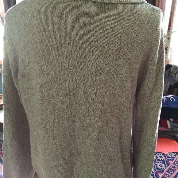 Sweater - Picture 3 of 4