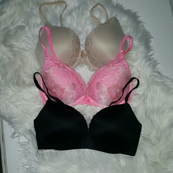 Victoria's secret bras lot of 3